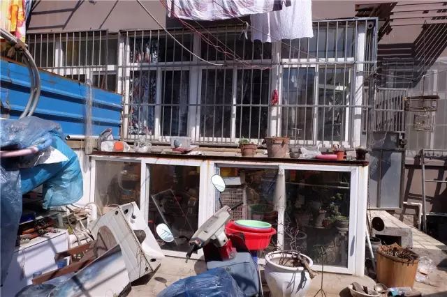 他用14天改造6口之家，只为给她一线生机！