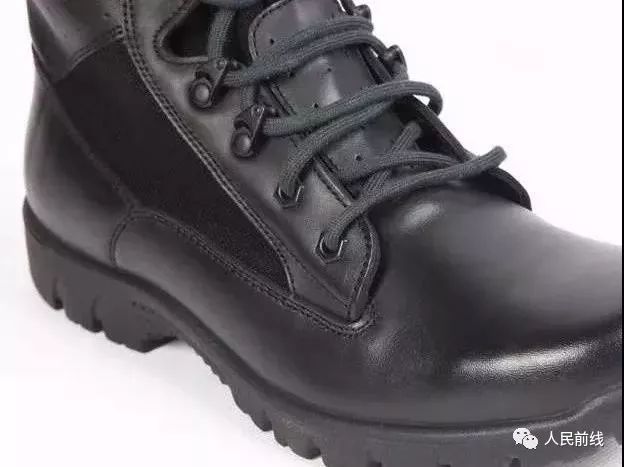 17式武警新式作战靴,17式作战靴军品和民品的区别