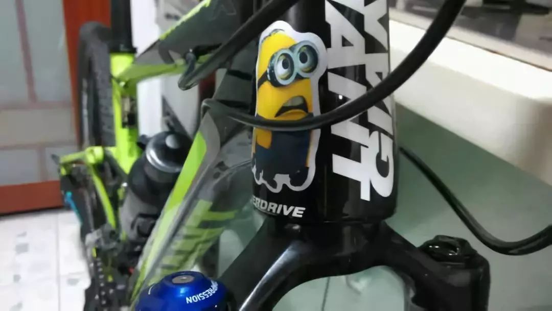 新手骑行必备十大装备,提升骑行感受的小物件