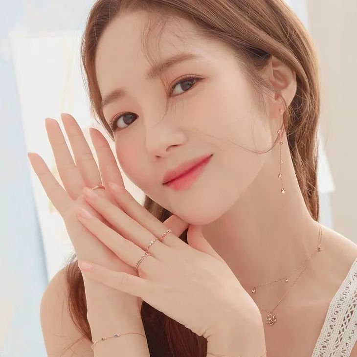 韩国女网红金秘书,金秘书为何那样朴敏英最后的花絮