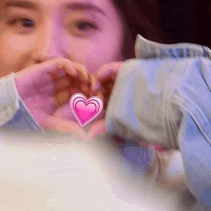 倪妮同款粉底液,杨幂倪妮同款粉色格子