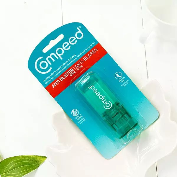 每个女生脚后跟都有个疤,每个女人的背后都有一部辛酸史