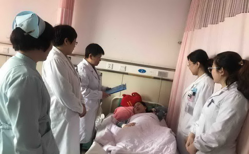 暖心窝｜牟平区中医医院产科成功抢救一名“忽略性肩先露”产妇