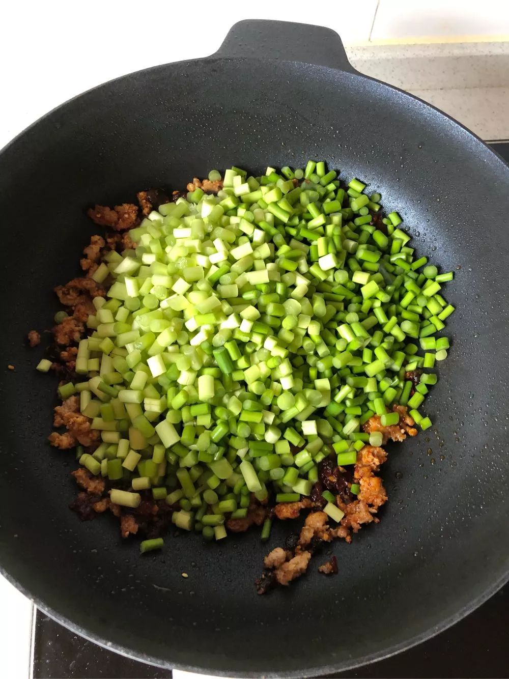 10分钟快手菜晚餐一周不重样,快手小炒十分钟凑出一桌佳肴