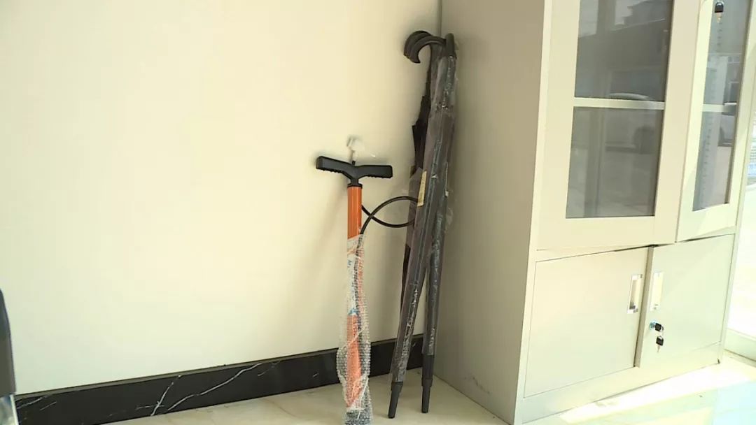 邳州街头“神秘岗亭”投入使用！服务功能很给力！