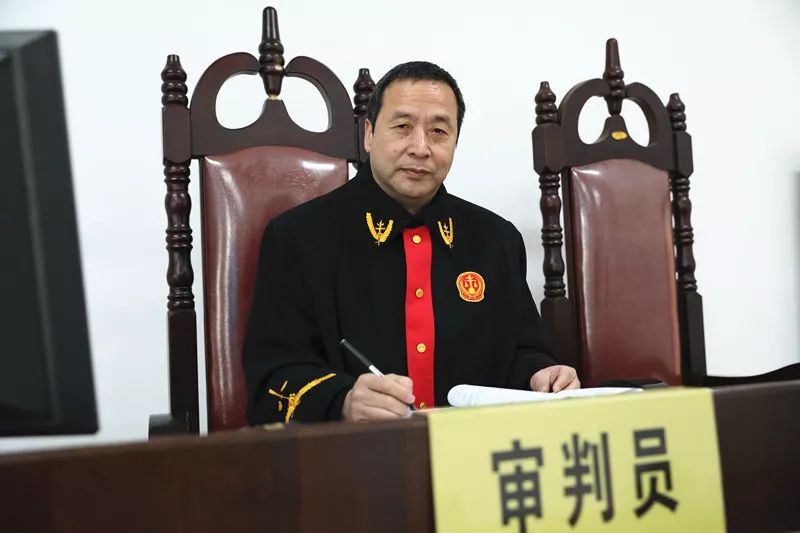 饶德松：真情拥军的人民法官