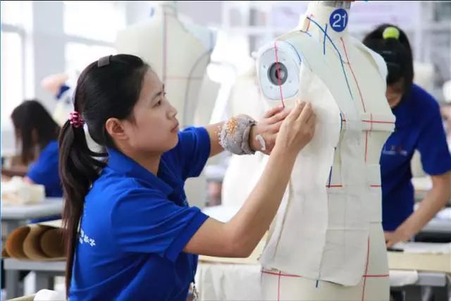 中职应往届毕业生找工作,往届职中毕业生能上什么学校