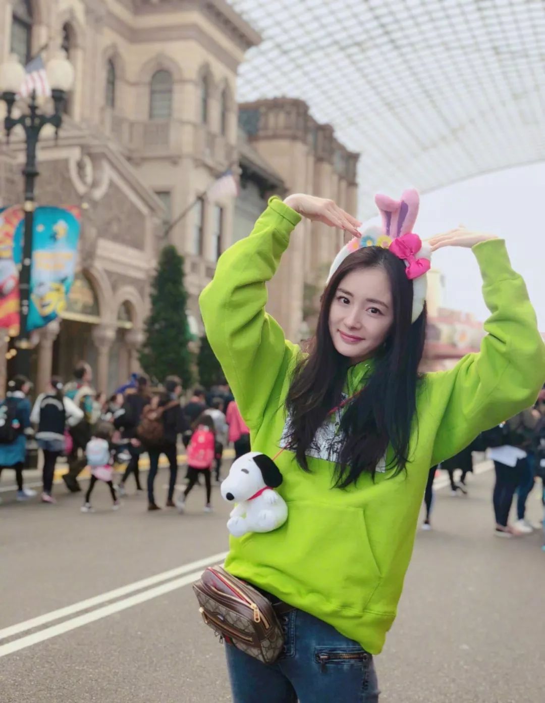 现在去去迪士尼穿搭建议 (游玩迪士尼穿搭)