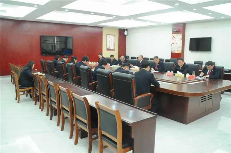 新密：＂服务大局我们干什么、怎么干＂大讨论活动