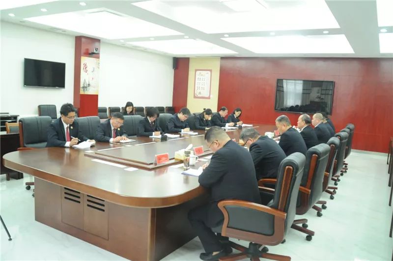 新密：＂服务大局我们干什么、怎么干＂大讨论活动