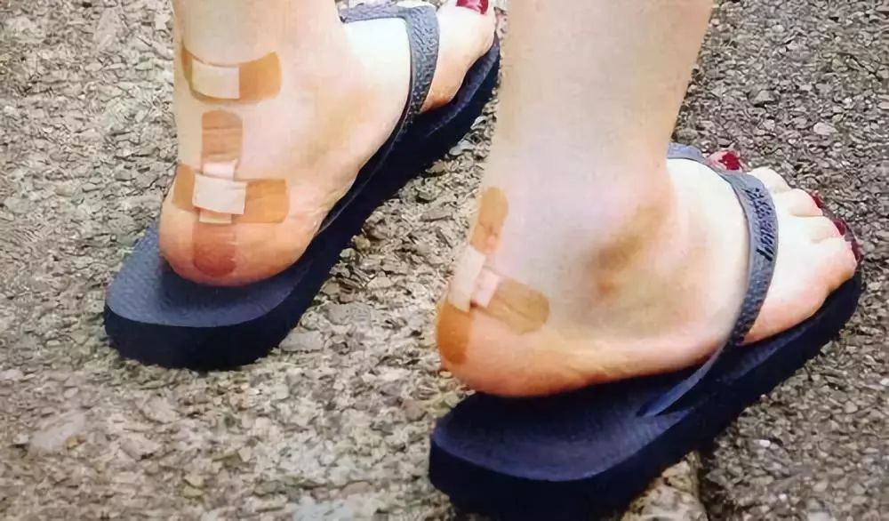 告别过去鞋子怎么搭配,告别穿皮鞋