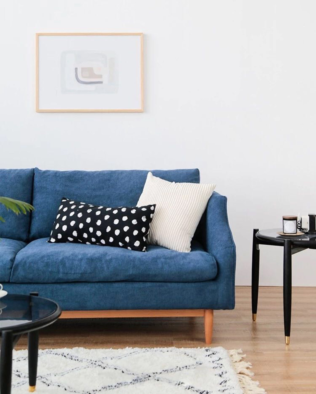 耐克艺术家联名款,耐克推出腰包雨衣