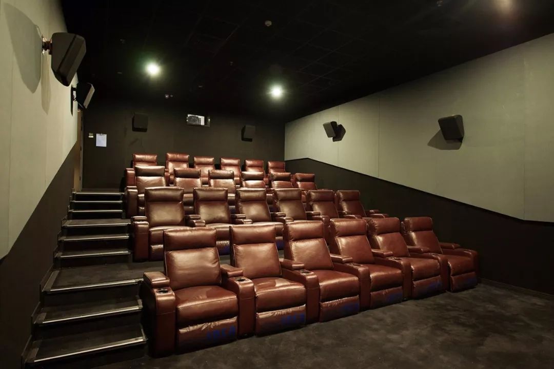 《复联4》火热上映中，59.9元抢【越界影城】双人套餐，14店通用（含梁平），2张电影票+2杯可乐+爆米花…不限影片、不限场次！