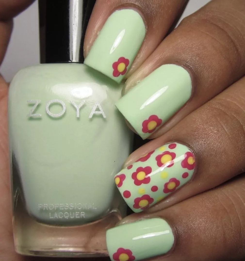 一款又甜又酷的美甲推荐给你们,夏日必备美甲ins风童趣