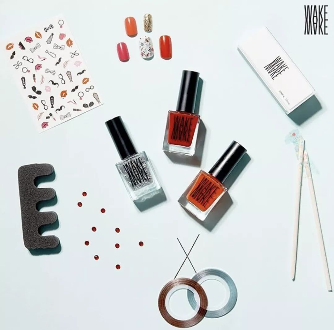 一款又甜又酷的美甲推荐给你们,夏日必备美甲ins风童趣