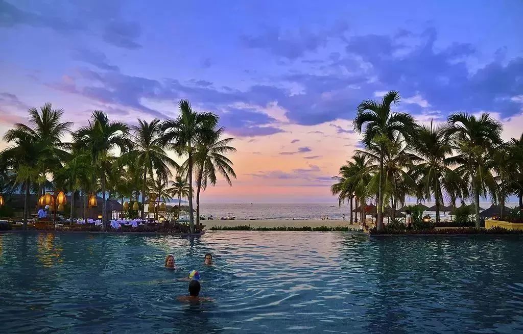 能坐火车出国去哪些国家旅游,出国坐火车必去的五个地方