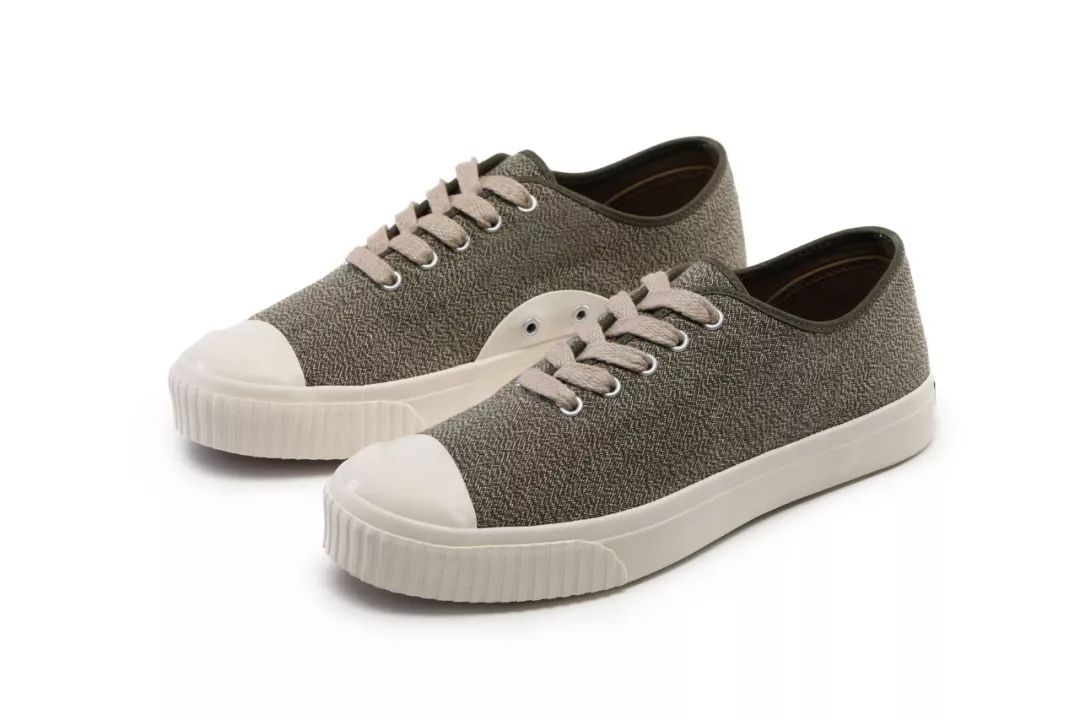 让全球复古迷都疯狂的“胡椒盐”，被我们做成了帆布鞋！