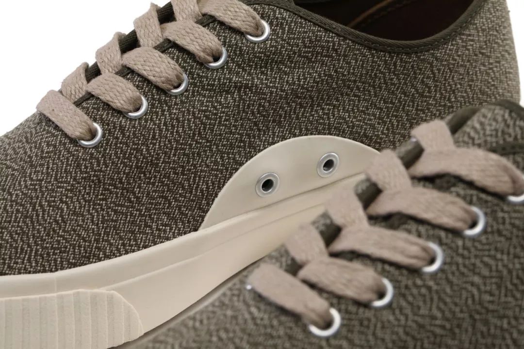 让全球复古迷都疯狂的“胡椒盐”，被我们做成了帆布鞋！