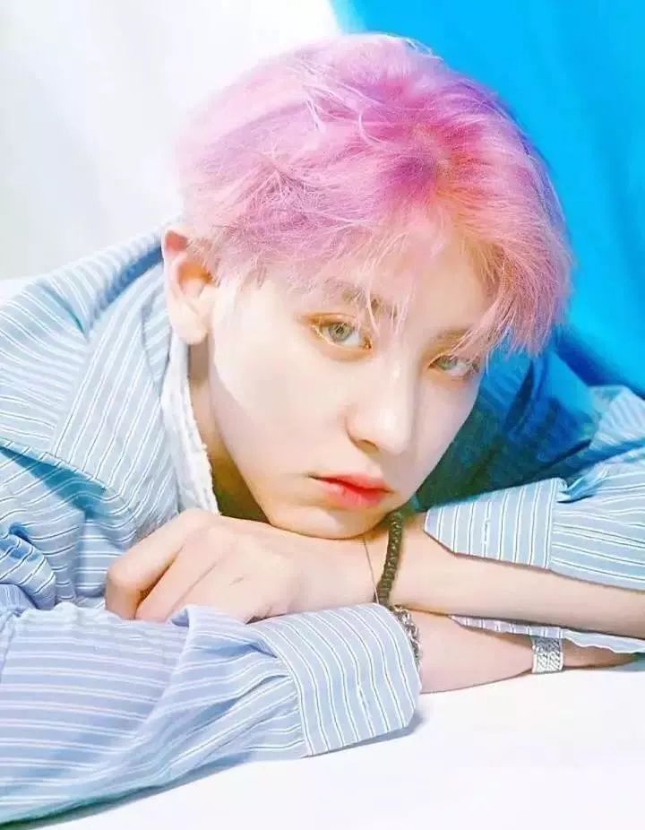 lisa新发色是什么颜色,lisa同款发色青木亚麻灰