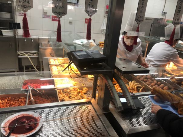 月末还剩十块钱？亲亲，小薇有份二外省钱攻略，请查收！