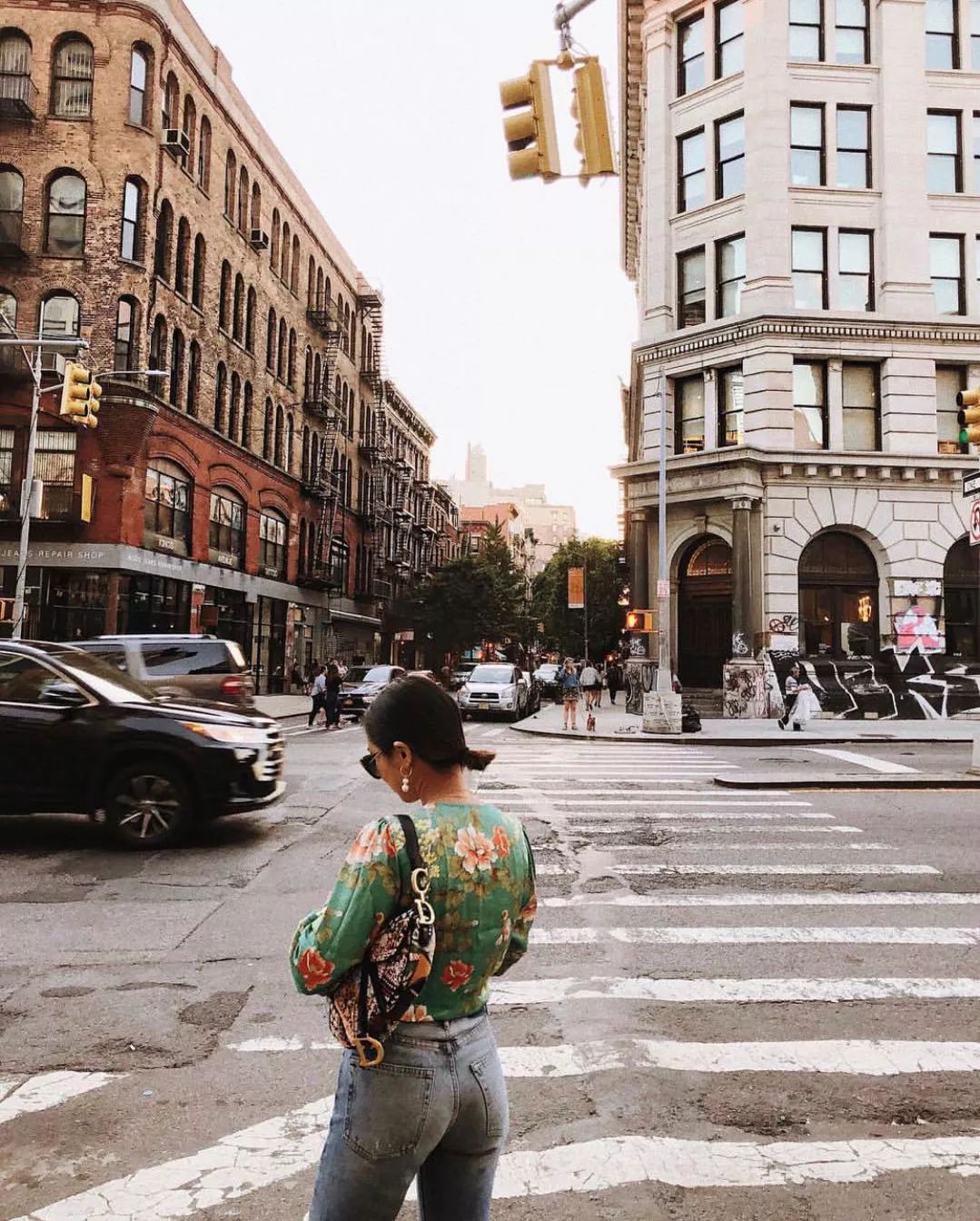 一夜之间，这款包攻占了代购圈