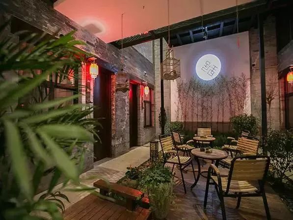 陕西与世隔绝的温泉民宿,西安附近最美的山间民宿