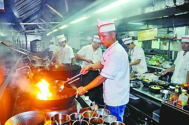 向劳动节致敬,向五一劳动节致敬的动态图片