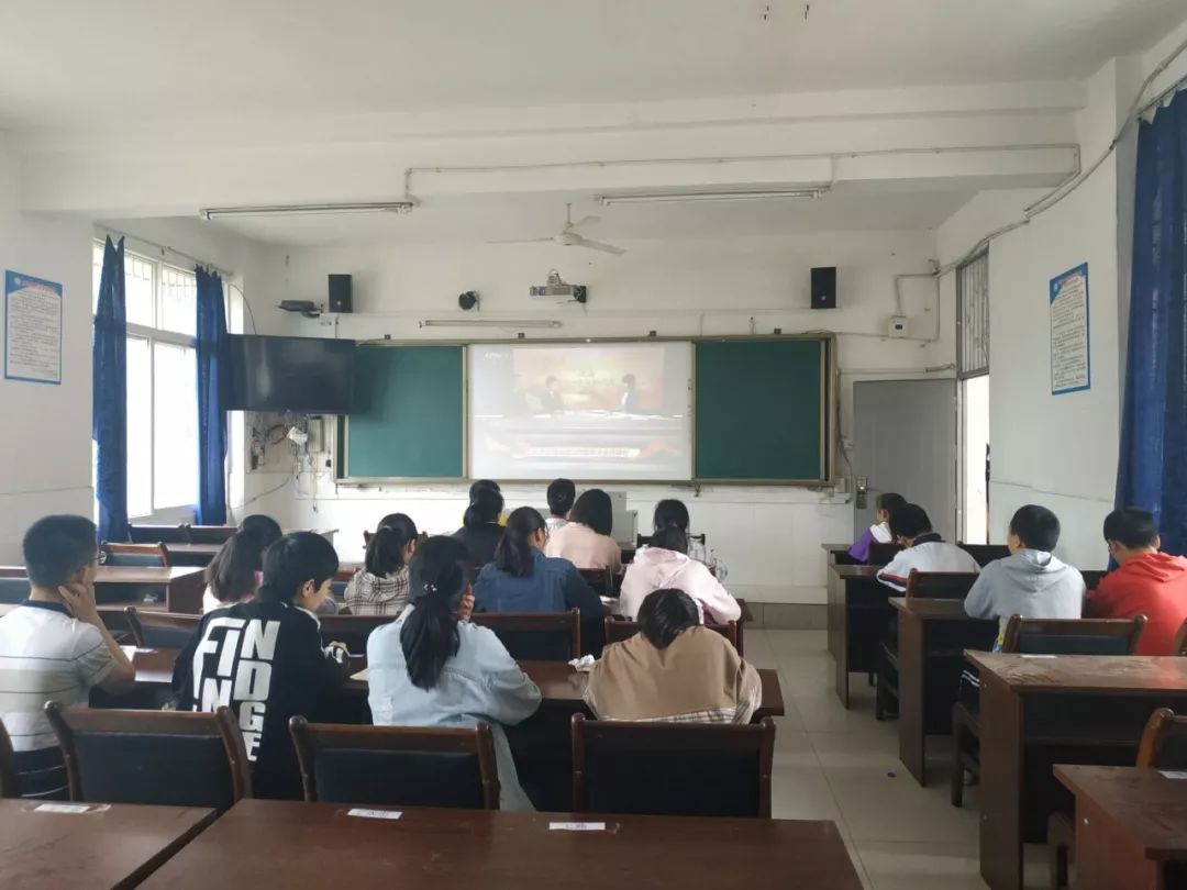 纪念五四运动100周年大会召开，甜城青年热评如潮！