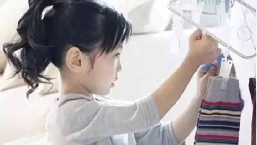 女童10岁骨龄12.5岁预测身高多少,8岁女孩骨龄提前2年