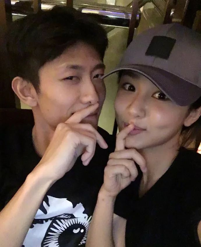 杨紫为张一山庆生上热搜,张一山为杨紫庆生文案及杨紫回复