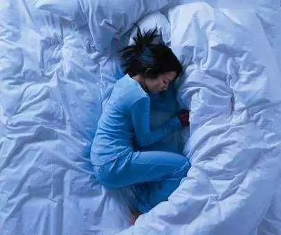 眼球快速转动睡眠障碍,眼球快速运动是什么样的睡眠态势