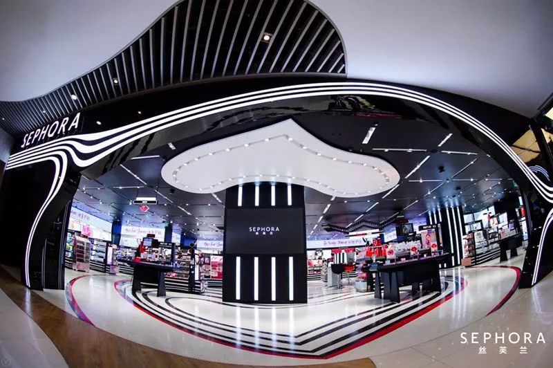 BoF特别显现|美力跃界，丝芙兰致力于互动社区化的新店开幕