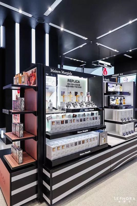 BoF特别显现|美力跃界，丝芙兰致力于互动社区化的新店开幕