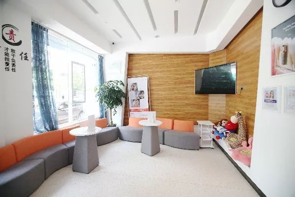 寻甸良红口腔诊所,寻甸良红牙科诊所