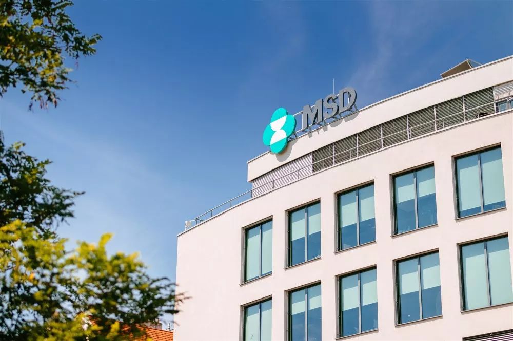 医药健闻周报|罗氏、默克创新中心落地上海；阿尔茨海默症新药在美提交上市申请