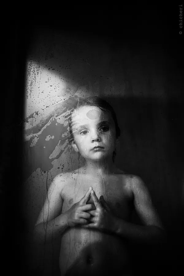 香港孩子赢在射精前：做个普通人竟然这么难，谁还敢生孩子啊？