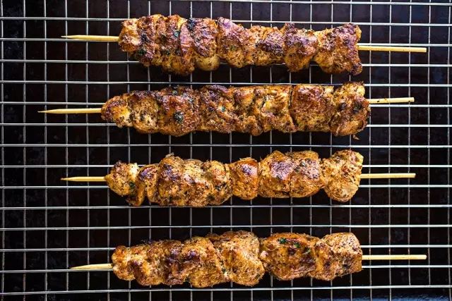 这个世界上最会吃的人,世界上吃卷饼最快的人