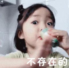 黄灯闪烁第一次越线算违章吗,黄灯最后1秒冲过去变红灯扣分吗