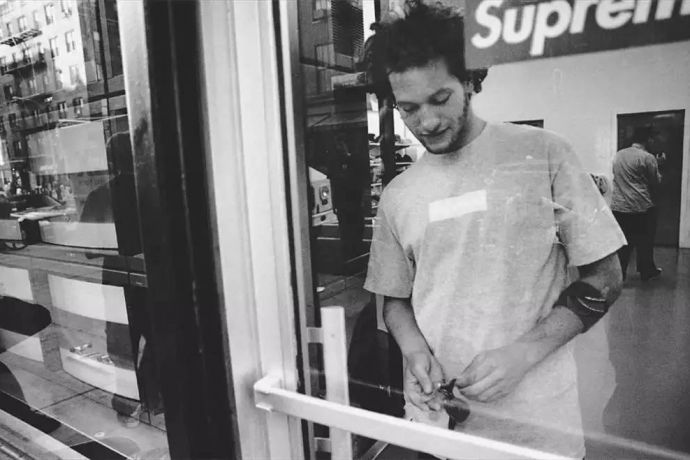 苏富比supreme,去苏富比拍卖会