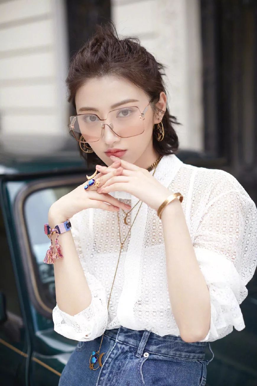 花钱减压|戴上太阳镜就能更阳光，不信请看宋茜和春春的脸！