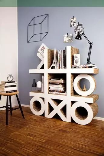 只用瓦楞纸就可以做出一件件家具，简直酷爆了