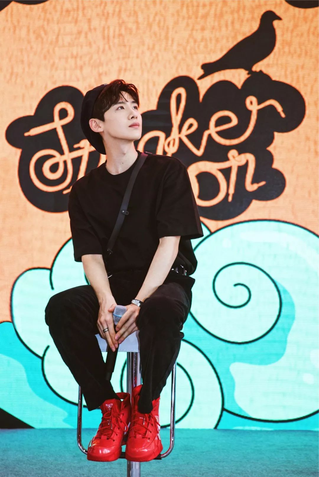 骨灰级球鞋玩家们的鞋，可以在上海买几套房？