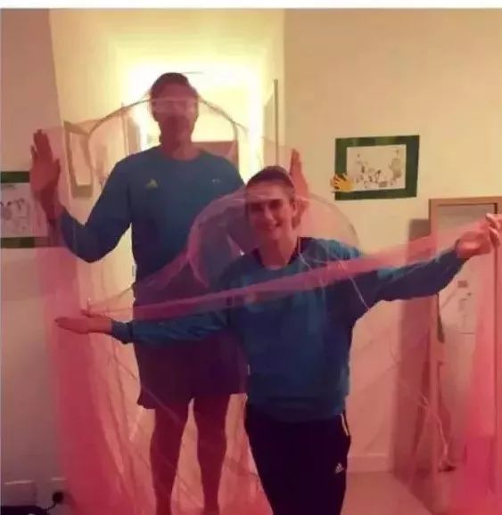 防蚊卷帘通风吗,怎么解决防蚊帘风一吹就开