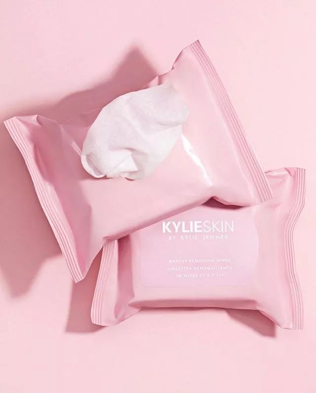 明星自创品牌都很拼，圈钱可没那么容易！