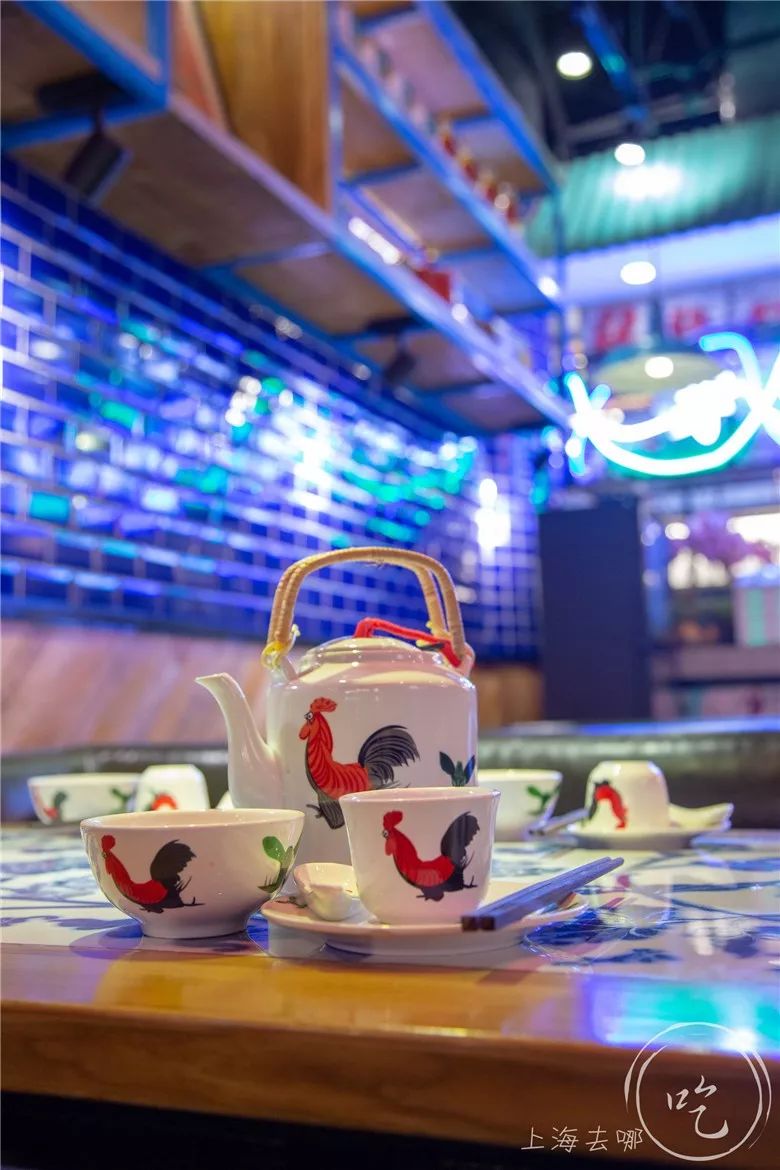 浦东新地标480米,上海浦东逛吃一条街