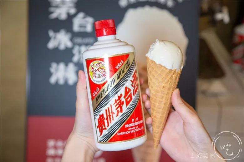 浦东新地标480米,上海浦东逛吃一条街