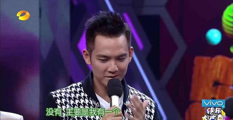 吴昕卖掉钟汉良送的礼物 (吴昕卖钟汉良礼物)