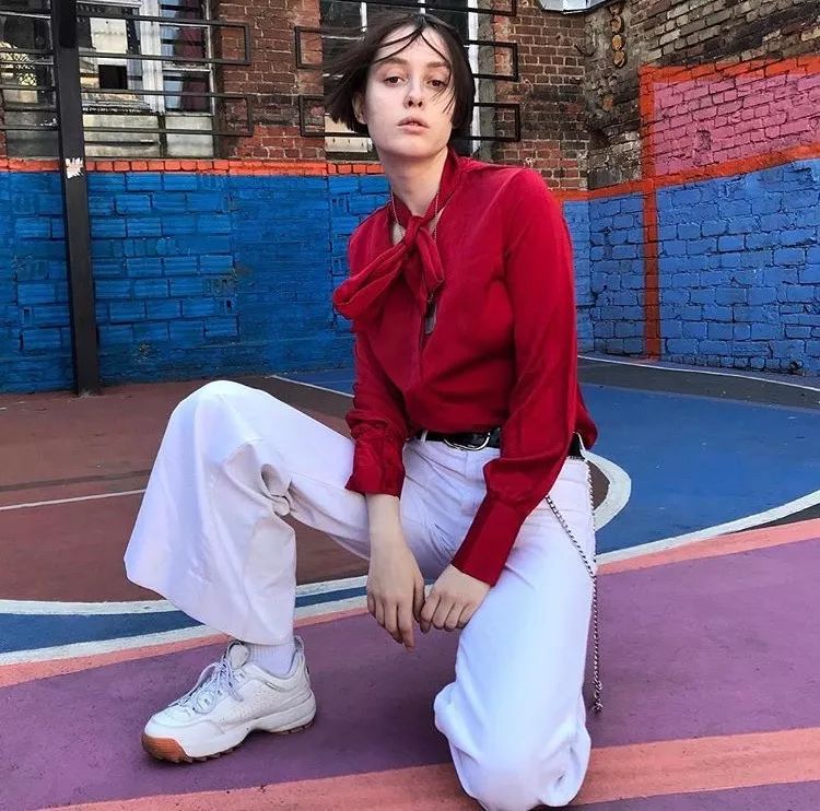 保姆拍照pose教程,保姆级拍照姿势很火