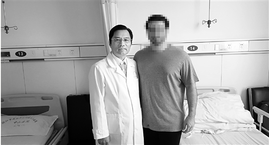 迪拜土豪腰伤5年睡不好杭州名医只手5步妙回春