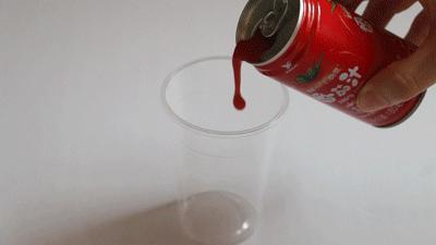 绝交！六一节竟然送我香菜薯片、虫子和卫生巾？